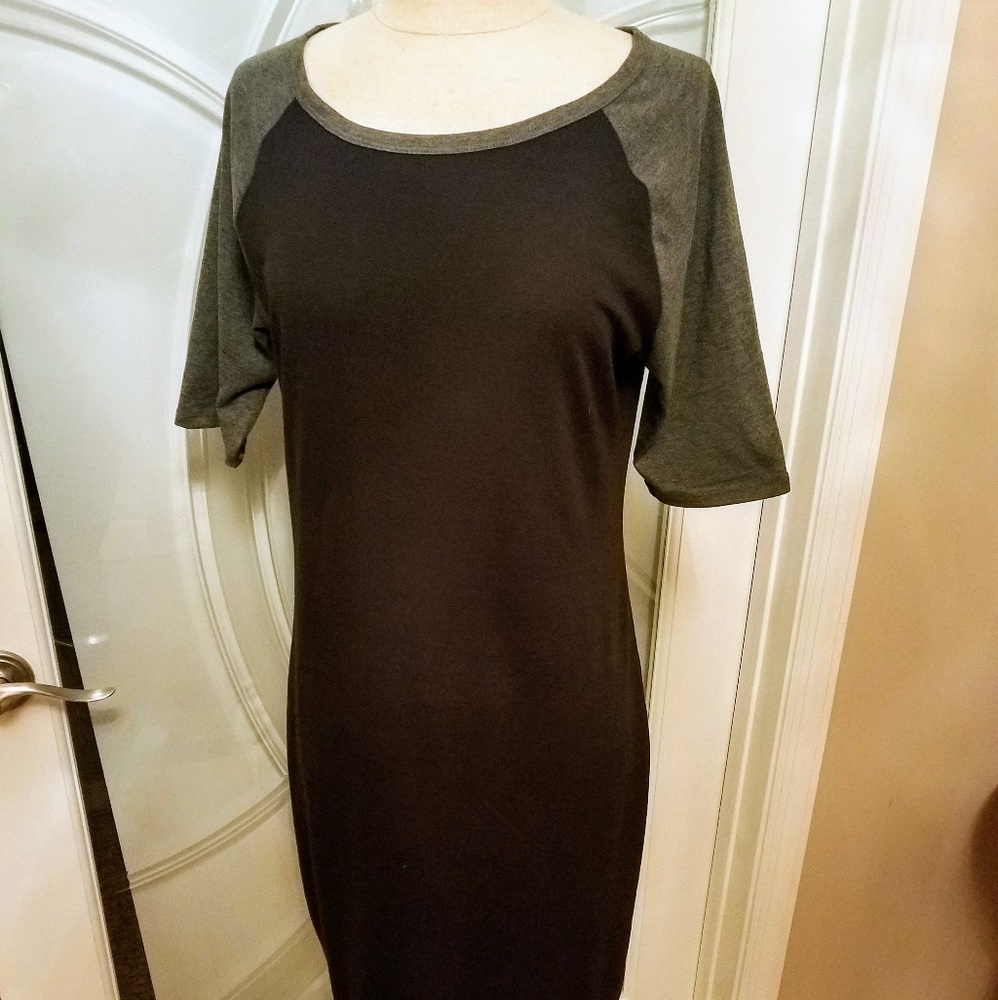 LuLaRoe Julia Dress Size M